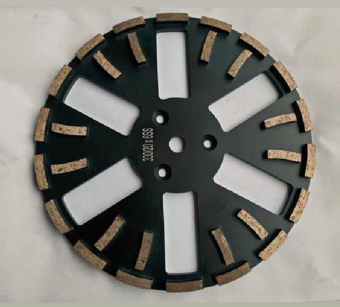 330mm Diamond Grinding Plate for grinding concrete, terrazzo and masonry surfaces