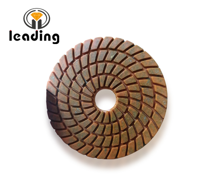 Diamond Polishing Pads with Metal Fragments