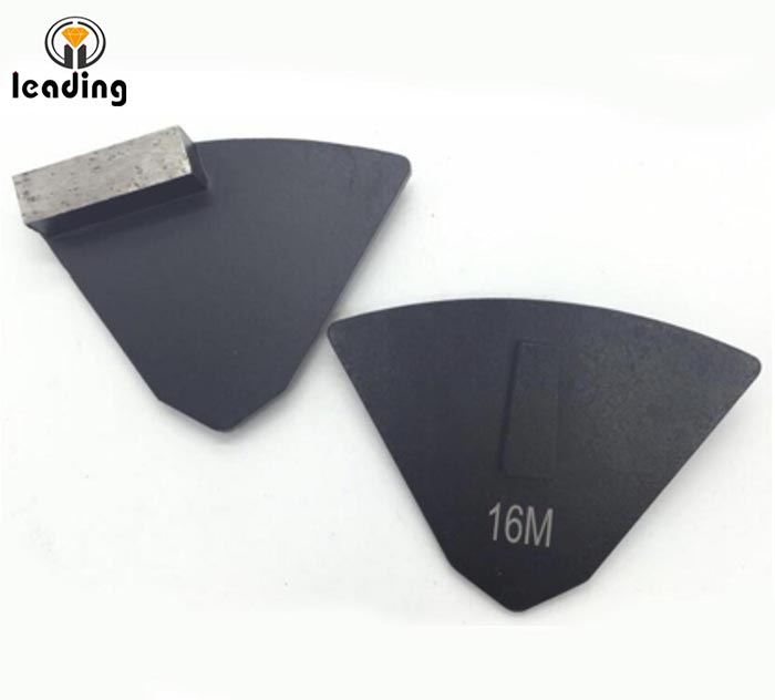Scanmaskin Redi Lock Grinding Tools on Triangular Plates