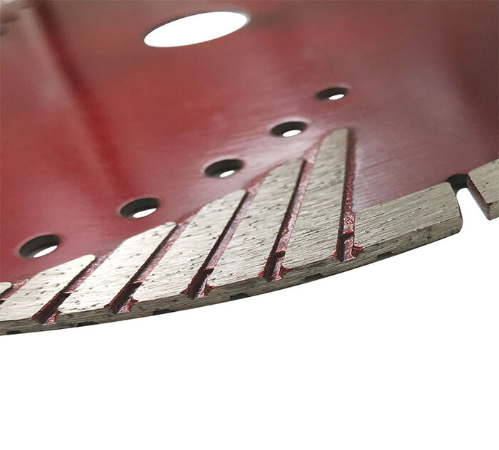 Hot Pressed Sintered MG-Blade With Protective Teeth